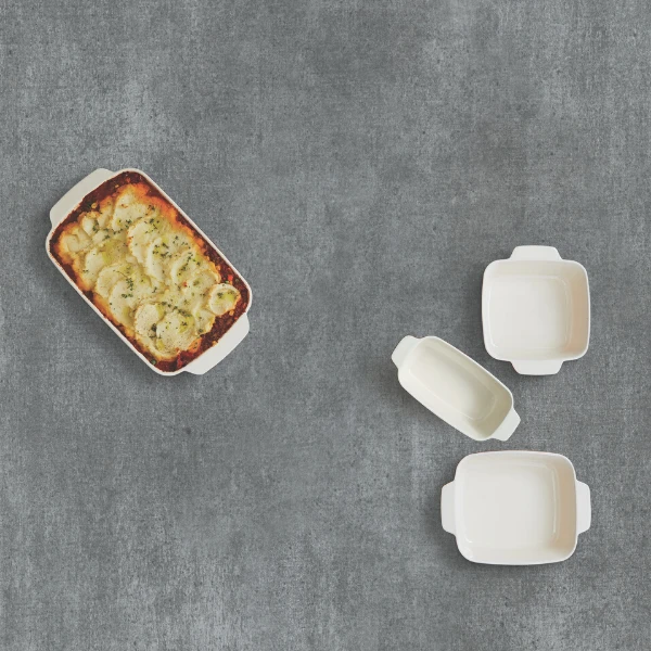 Paderno Signature Smart-Stacking Ceramic Bakeware Set, 4-Pc 4 Paderno Signature Smart-Stacking Ceramic Bakeware Set, 4-Pc