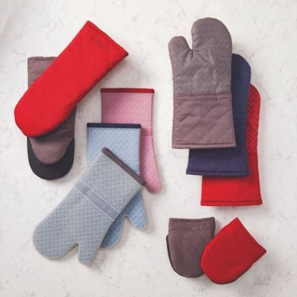 Paderno Neoprene Palm Oven Mitt, Red | Gant De Cuisine En Néoprène, Rouge 4 Paderno Neoprene Palm Oven Mitt, Red | Gant De Cuisine En Néoprène, Rouge