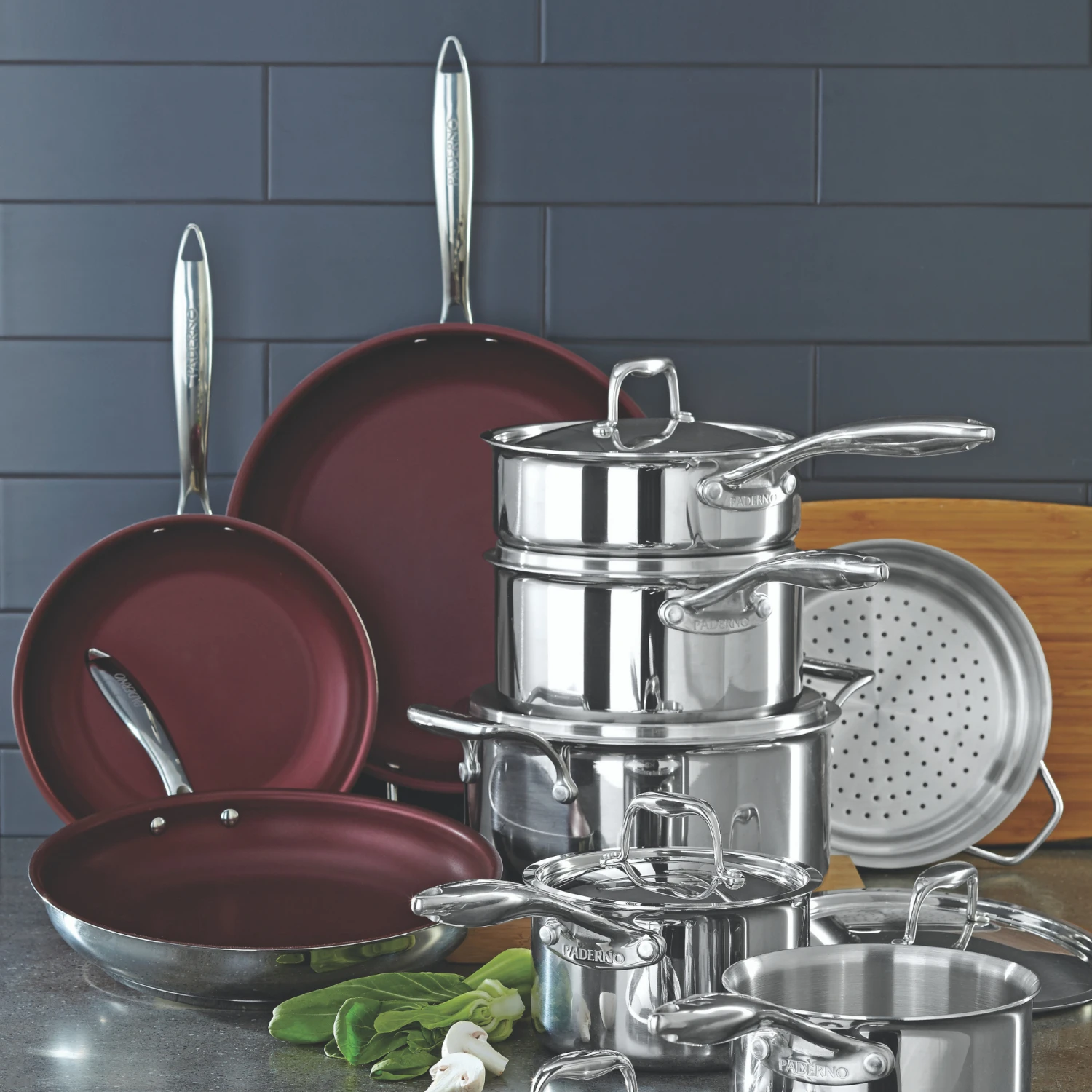 Paderno Canadian Signature Fry Pan, 24 Cm | Poêle à Frire Signature Canadienne, 24 Cm Cookware 7 Paderno Canadian Signature Fry Pan, 24 Cm | Poêle à Frire Signature Canadienne, 24 Cm Cookware