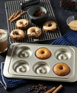 Paderno Non-Stick Doughnut Pan Bakeware 12 Paderno Non-Stick Doughnut Pan Bakeware