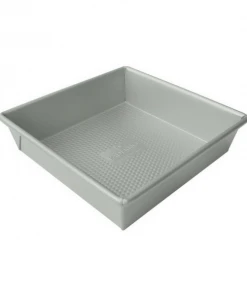 Paderno Professional Square Pan, 8-in | Moule à Gâteau Carré Professionelle, 8 Po Bakeware
